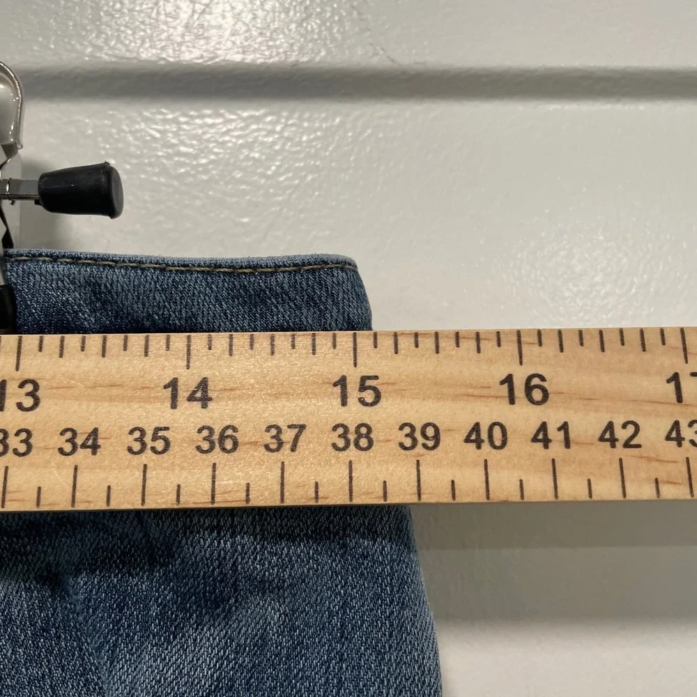 American Eagle Mens Extreme Flex 4 Slim Straight Jeans 30x32 Medium Wash Blue
